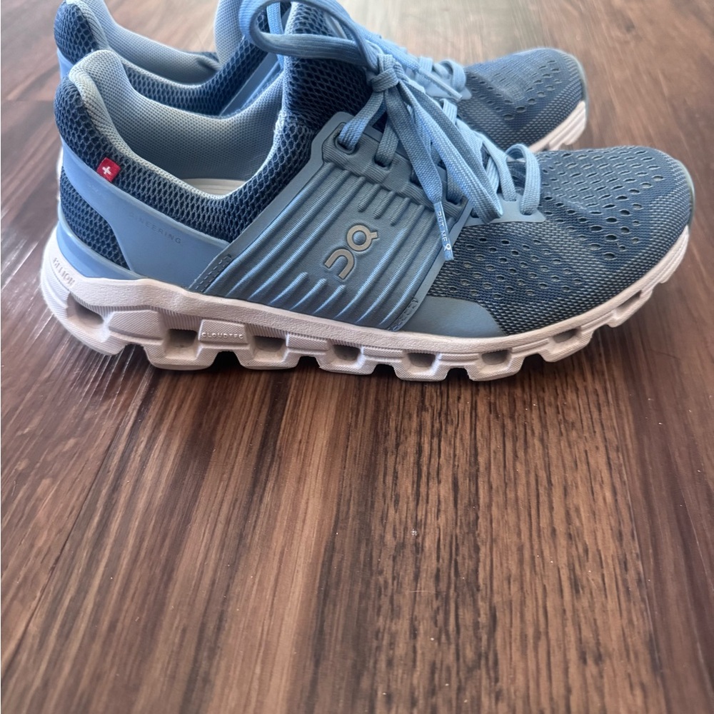 Women’s On Cloud sneakers